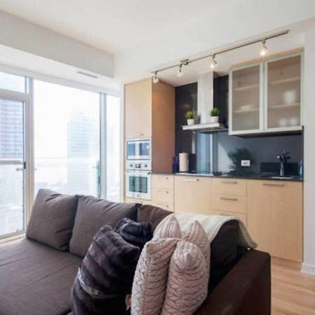 Jp Stays - Lakeview Condos Toronto Exterior photo